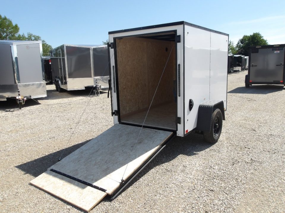 New 2027 Discovery Trailers 5x8 DTH58SA Cargo / Enclosed Trailer