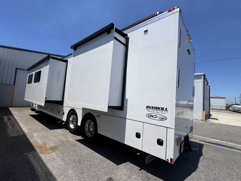 2025 Renegade photo 7