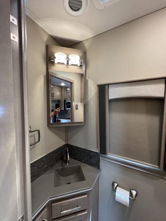 Used 2025 Renegade 45’ Tandem Axle Motorcoach