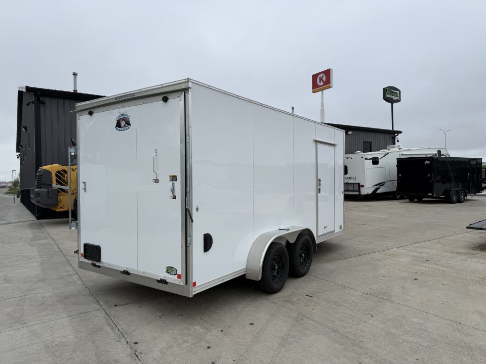 Used LIKE NEW 2022 Bighorn R&M 7x16 + 2’V Nose 7' TALL SUPERIOR QUALITY Rear Ramp Enclosed Cargo Trailer