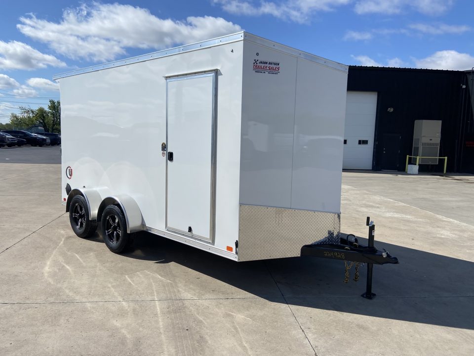 New United UJ-7X14 Enclosed Trailer