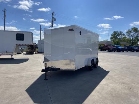 New United UJ-7X14 Enclosed Trailer