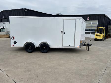 New United UJ-S-7X16 Enclosed Trailer
