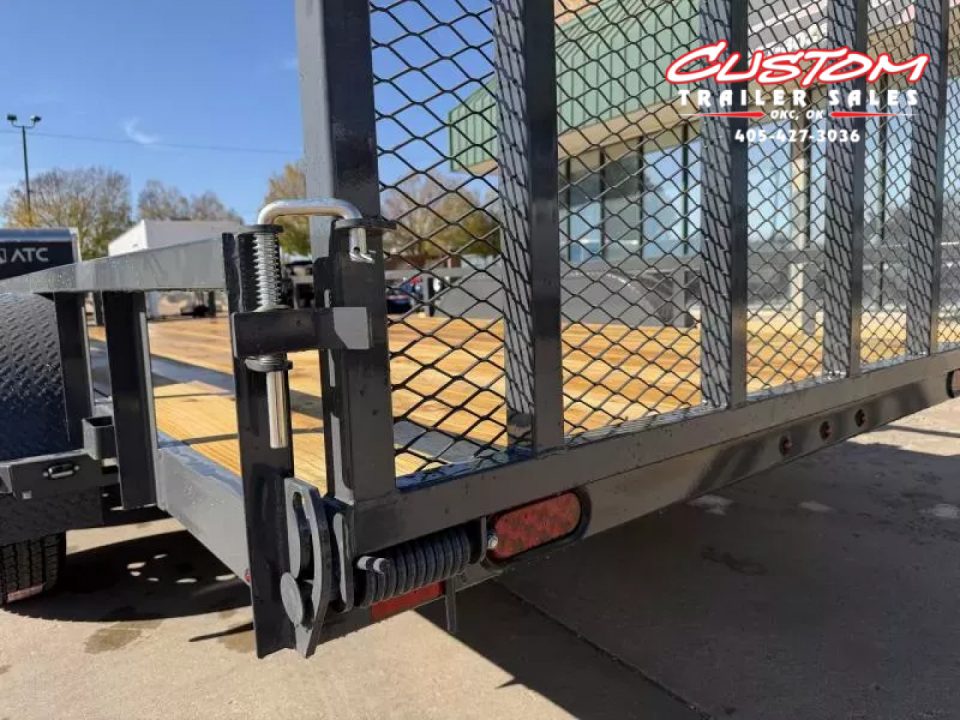 New #155568 2026 LAMAR UC 16 X 83 TANDEM AXLE SQUARE TUBE TOP 7K UTILITY W/ REAR RAMP GATE