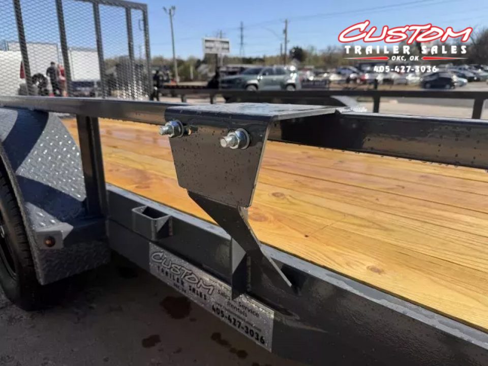 New #155568 2026 LAMAR UC 16 X 83 TANDEM AXLE SQUARE TUBE TOP 7K UTILITY W/ REAR RAMP GATE