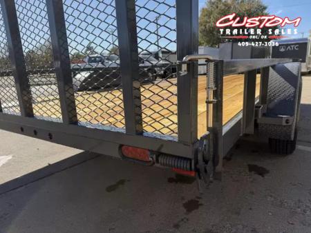 New #155568 2026 LAMAR UC 16 X 83 TANDEM AXLE SQUARE TUBE TOP 7K UTILITY W/ REAR RAMP GATE