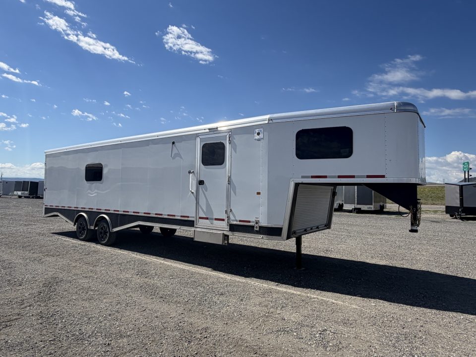 Dovetail Trailer