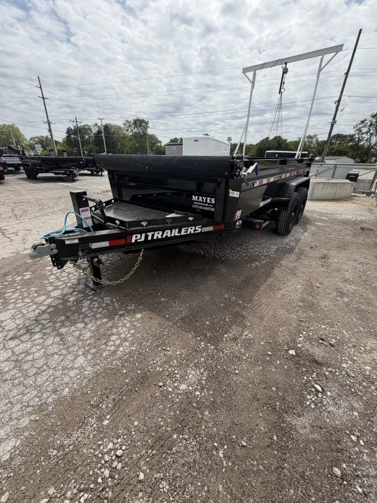 2027 PJ Trailers DL142