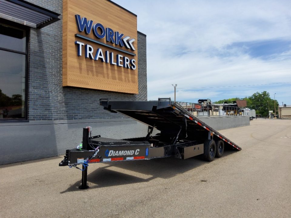 New 2026 Diamond C Trailers DET207 Equipment Trailer