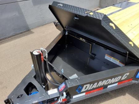 New 2026 Diamond C Trailers DET207 Equipment Trailer
