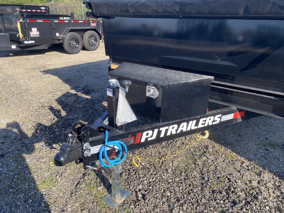 New 2026 PJ Trailers 7 X 14 FT DUMP TRAILER 14K GVWR SPREAD GATE TARP KIT