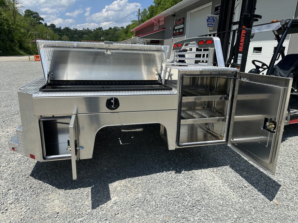 New 2026 Martin Truck Bodies Aluminum Gooseneck Service Body DRW 8' Diamond Tread Gooseneck Bodies