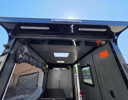 New 5.5 X 10 ENCLOSED TENT TRAILER SINGLE AXLE FOLD OUT BUNK KITCHENETTE TABLE 2027 FOREST RIVER