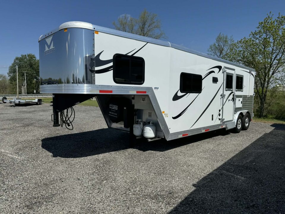 Used 2019 Merhow Trailers Next Generation Horse Trailer