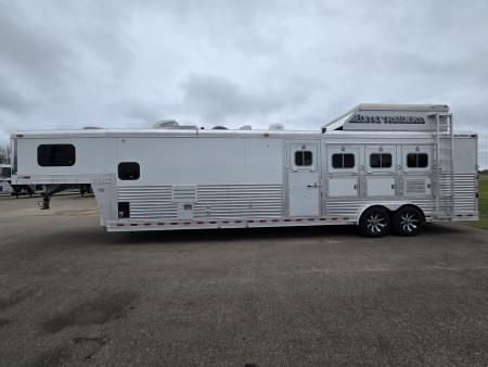 Used 2003 Elite 4 Horse Outlaw Conversion