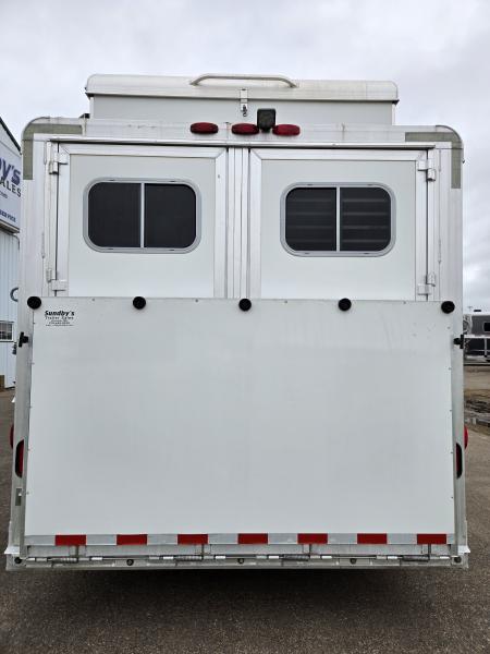 Used 2003 Elite 4 Horse Outlaw Conversion