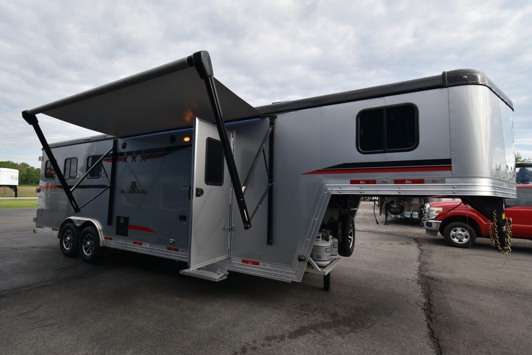 Used 2022 Bison Trailers Silverado 8309 Horse Trailer