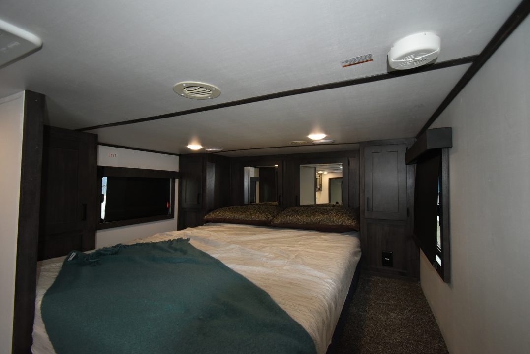 Used 2022 Bison Trailers Silverado 8309 Horse Trailer