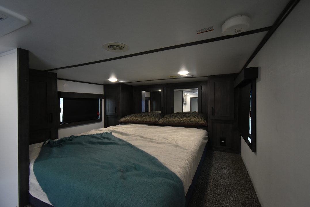 Used 2022 Bison Trailers Silverado 8309 Horse Trailer