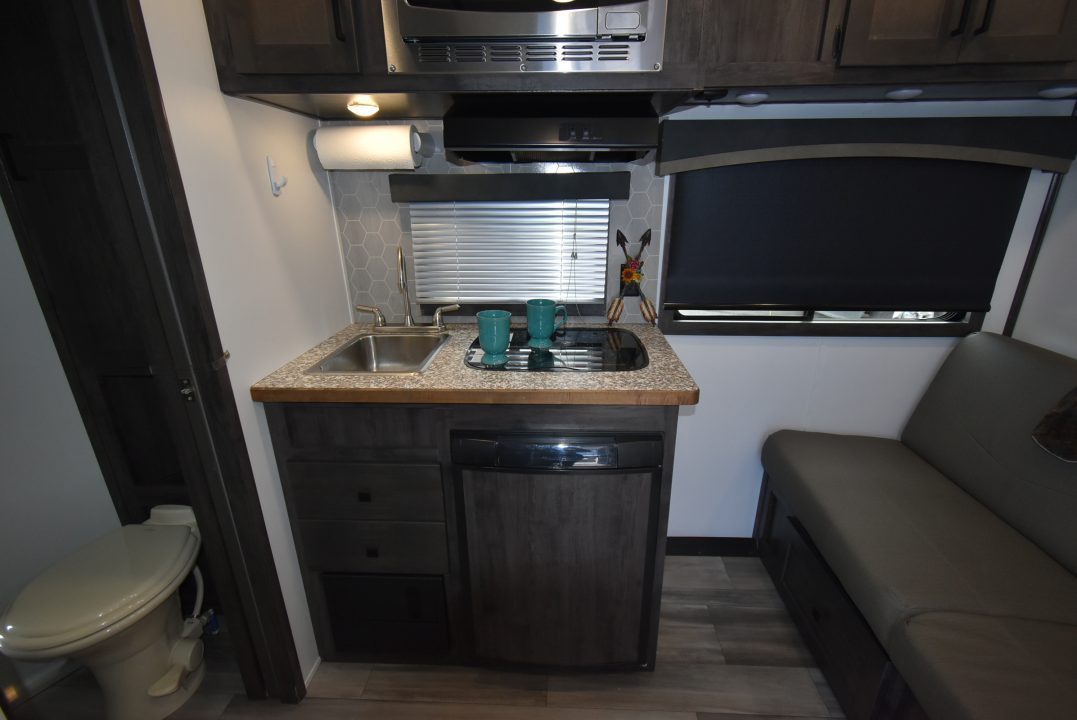 Used 2022 Bison Trailers Silverado 8309 Horse Trailer