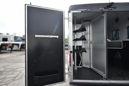 Used 2022 Bison Trailers Silverado 8309 Horse Trailer