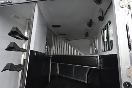 Used 2022 Bison Trailers Silverado 8309 Horse Trailer