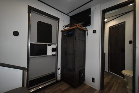 Used 2022 Bison Trailers Silverado 8309 Horse Trailer