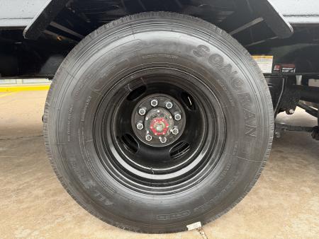 New #385942 2026 LOAD TRAIL GP 34 X 102 DUAL TANDEM LOW-PRO 24K GOOSENECK W/ MAX RAMPS