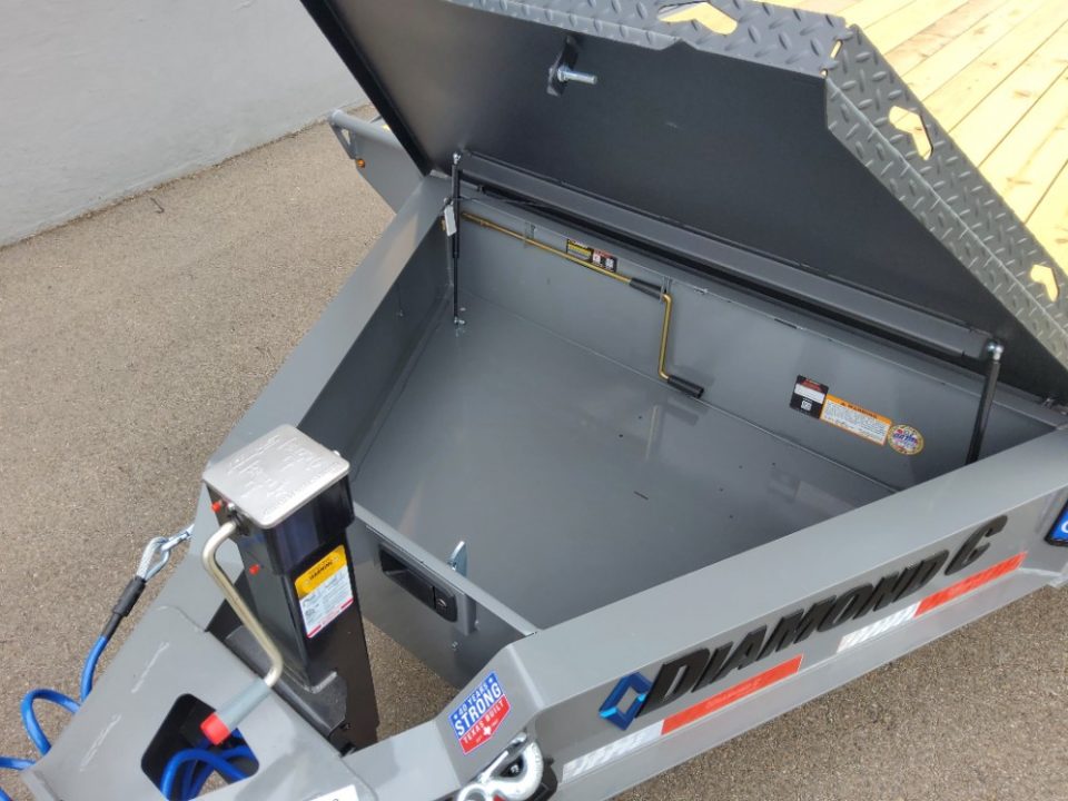 New 2026 Diamond C Trailers DEC208 Equipment Trailer