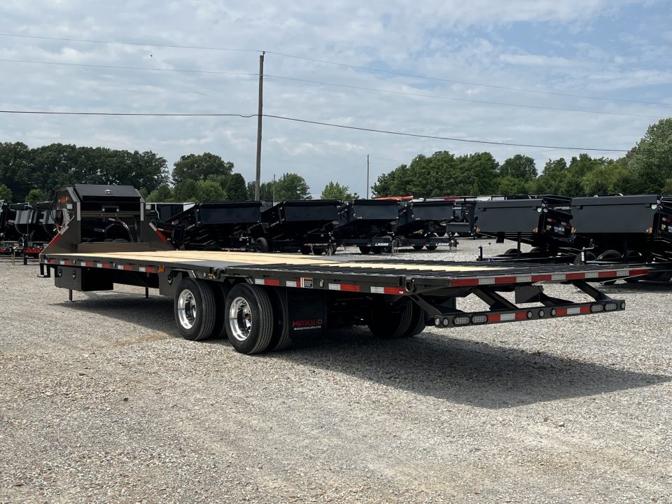 New 2027 MAXXD Gooseneck Trailer | 32' x 102' 30K GVWR