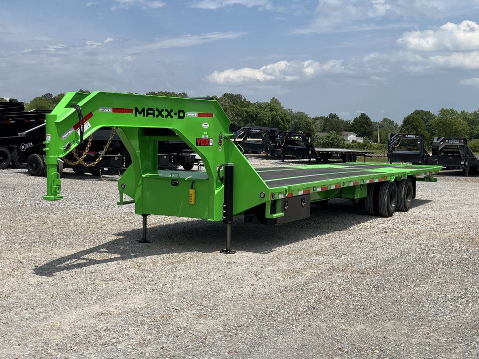 New 2027 MAXXD Hydraulic Dovetail Gooseneck Trailer | 34' x 102' 30K GVWR