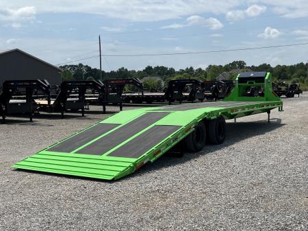 New 2027 MAXXD Hydraulic Dovetail Gooseneck Trailer | 34' x 102' 30K GVWR