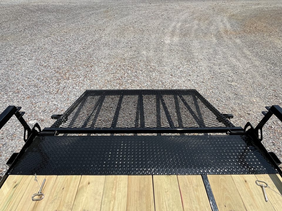 New 2027 MAXXD Utility Trailer | 83" x 16' 7K GVWR