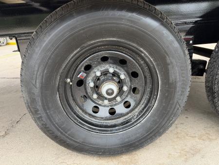 New #385728 2026 LOAD TRAIL DK 20 X 102 TANDEM AXLE BUMPER PULL 14K DECK OVER