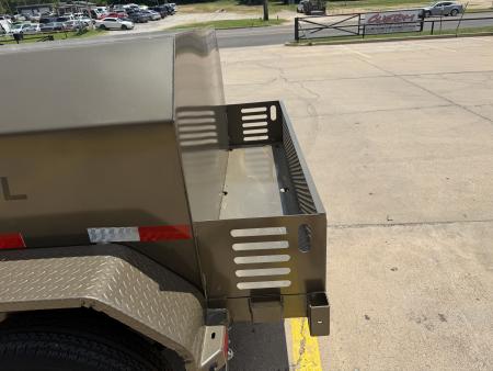 New #383596 2026 LOAD TRAIL FT10 5 X 11 TANDEM AXLE 550 GALLON FUEL TANK TRAILER