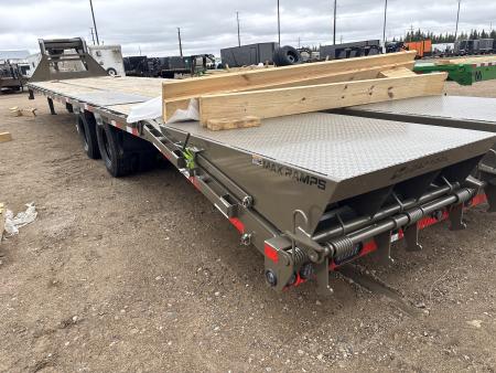 New 2026 GP24 (GP0240122) 102" x 35+5' Low-Pro Gooseneck Deckover DISK BRAKES