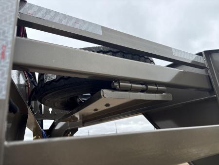 New 2026 GP24 (GP0240122) 102" x 35+5' Low-Pro Gooseneck Deckover DISK BRAKES