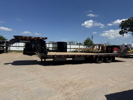 New 2026 Diamond C Trailers FMAX216 102X32 HYD PACESETTER Gooseneck Bodies