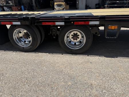 New 2026 Diamond C Trailers FMAX212 35X102 HYD Gooseneck Bodies