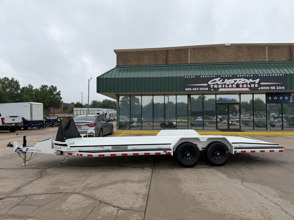 New #009101 2026 LOAD TRAIL CZ 22 X 83 TANDEM AXLE 10K STEEL FLOOR CAR HAULER W/ BLACKOUT TRIM PACKAGE