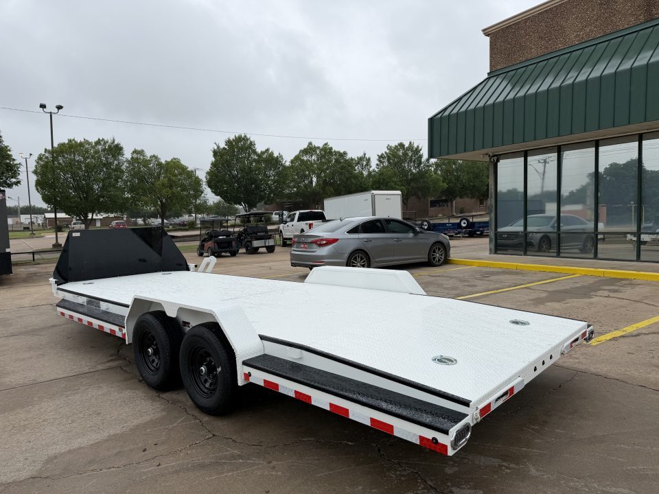 New #009101 2026 LOAD TRAIL CZ 22 X 83 TANDEM AXLE 10K STEEL FLOOR CAR HAULER W/ BLACKOUT TRIM PACKAGE