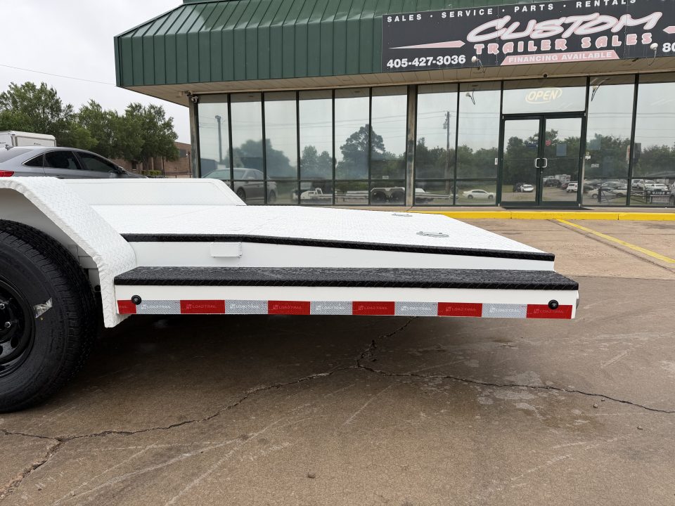New #009101 2026 LOAD TRAIL CZ 22 X 83 TANDEM AXLE 10K STEEL FLOOR CAR HAULER W/ BLACKOUT TRIM PACKAGE