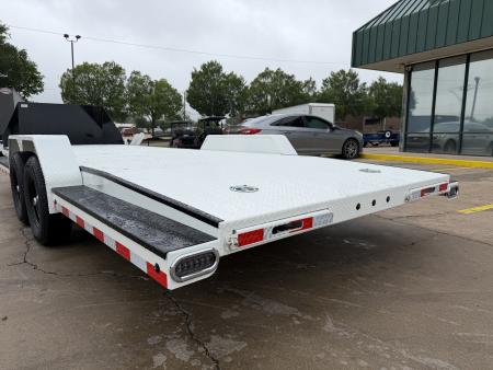 New #009101 2026 LOAD TRAIL CZ 22 X 83 TANDEM AXLE 10K STEEL FLOOR CAR HAULER W/ BLACKOUT TRIM PACKAGE