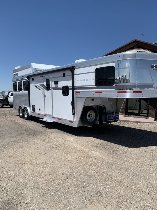 Used 2021 SMC 3H GN Horse Trailer