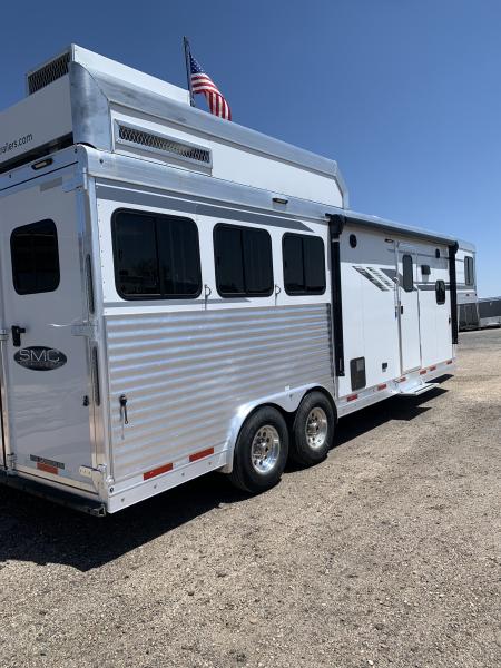 Used 2021 SMC 3H GN Horse Trailer
