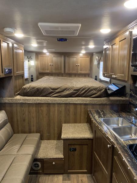 Used 2021 SMC 3H GN Horse Trailer