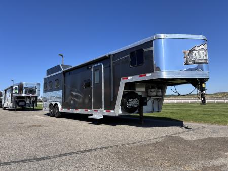 Used 2015 Bison Trailers 3H 10'LQ Horse Trailer