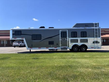 Used 2015 Bison Trailers 3H 10'LQ Horse Trailer