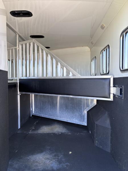 Used 2015 Bison Trailers 3H 10'LQ Horse Trailer