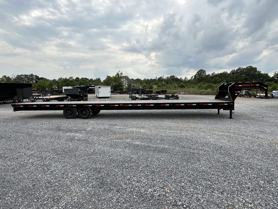 Used 2025 MAXXD 102"X40' 12K NON CDL Gooseneck Flatbed Trailer